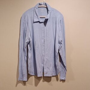 GAP Women’s Pale Blue Casual Button-Down Shirt